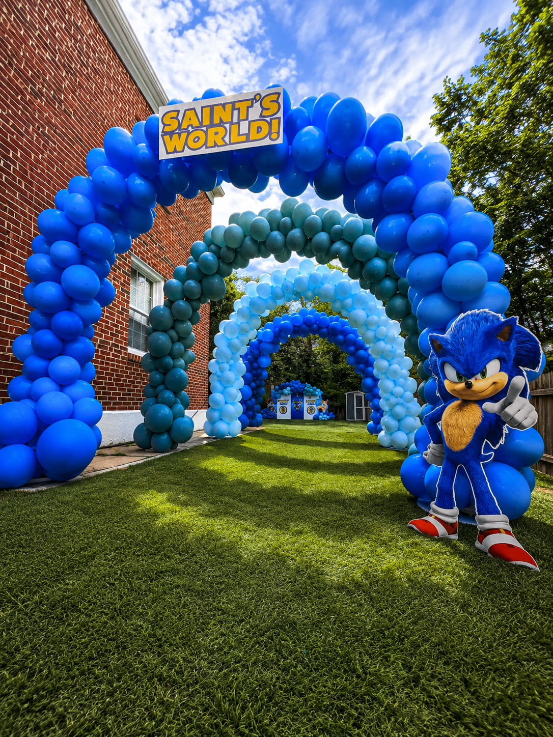 Saint's World with immersive Sonic-inspired balloon architecture and themed pathway